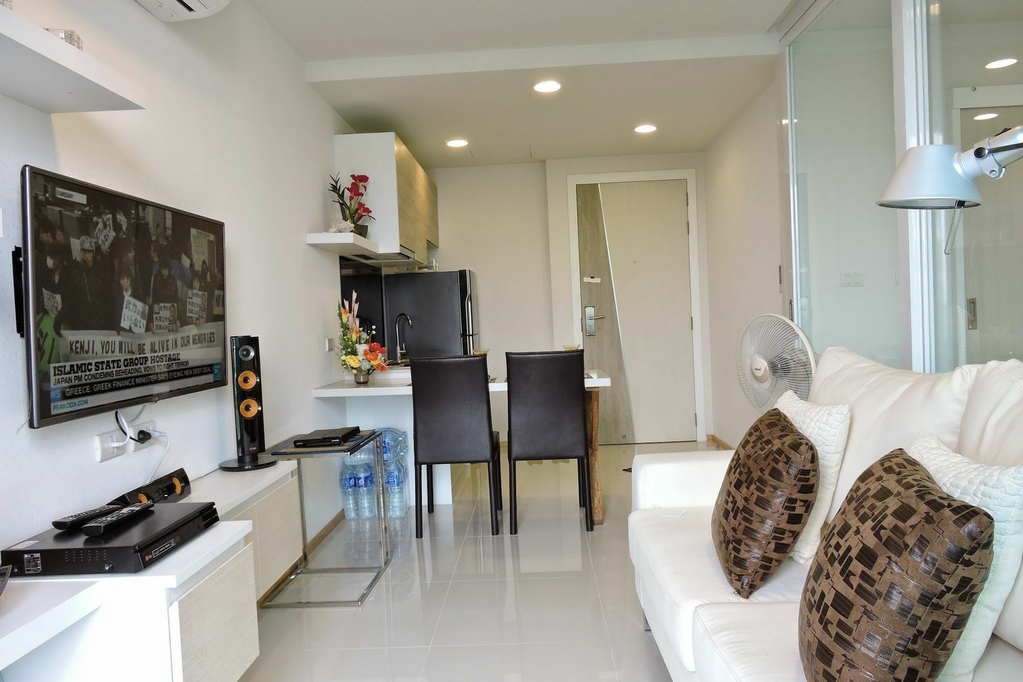 Acqua - 100 Meters From Jomtien Beach Pattaya Exterior foto